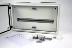 Garo Plåtcentral IP55 25mod