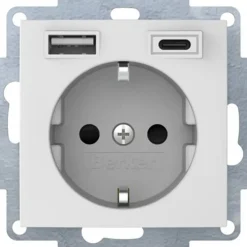 Hager S.1 1-vägsuttag + 2xUSB Typ A+C