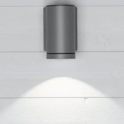 Hide-a-lite Milo I
