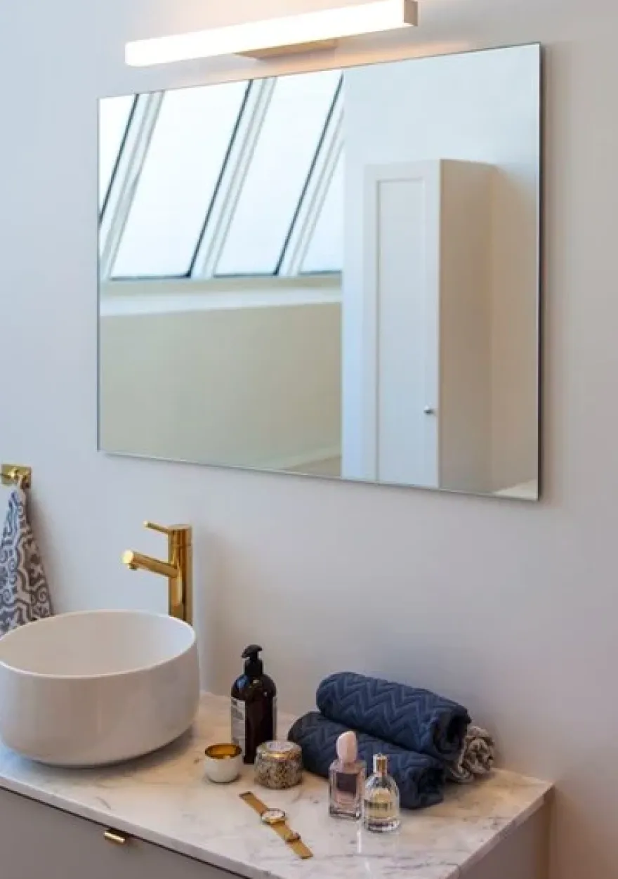 Hide-a-lite Mirro Vägglampa
