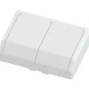 Namron Edge 2-vägsuttag med lock INF IP44