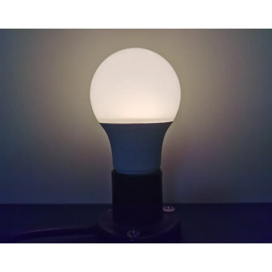 Namron LED Normal Opal E27 8,4W 2700K Dim