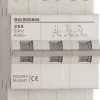 Växlingsomkopplade 3-pol 25A I-0II